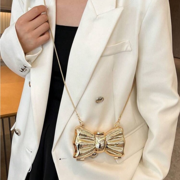 Bow Purse - Picture 7 of 7